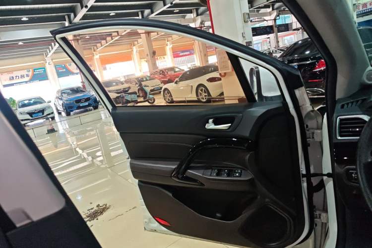 Used GAC Trumpchi GS4 New Energy 2019 1.5L PHEV Smart Enjoyment Version Left Front Door Interior