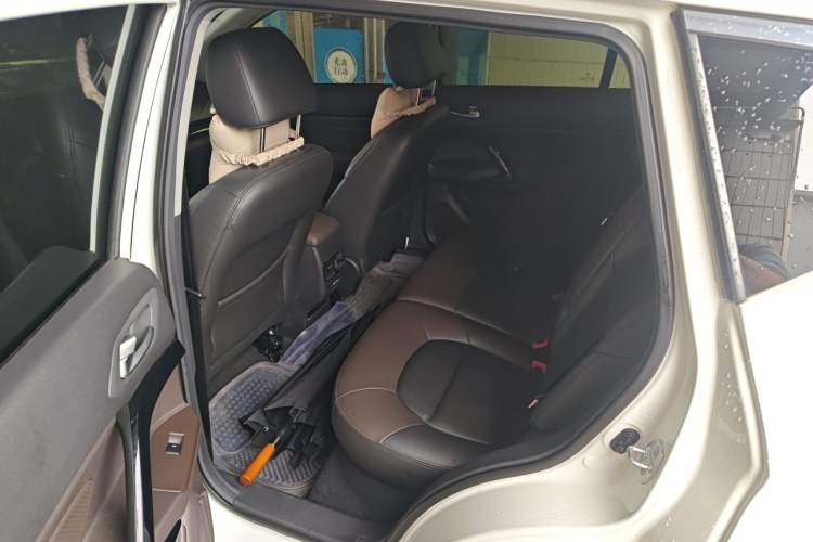 Used GAC Trumpchi GS4 New Energy 2019 1.5L PHEV Deluxe Edition Left Rear Seat