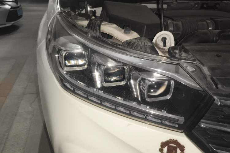 Used GAC Trumpchi GS4 New Energy 2019 1.5L PHEV Smart Enjoyment Version Right Front Headlight