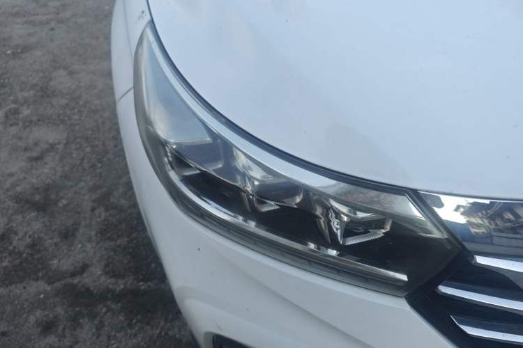 Used GAC Trumpchi GS4 New Energy 2019 1.5L PHEV Smart Enjoyment Version Right Front Headlight
