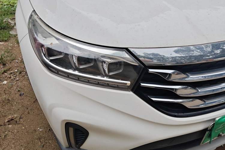 Used GAC Trumpchi GS4 New Energy 2019 1.5L PHEV Smart Enjoyment Version Right Front Headlight