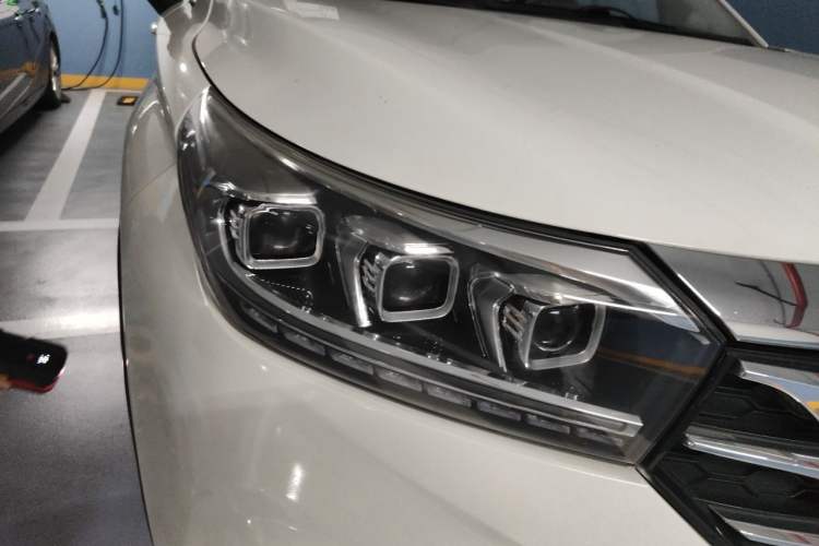 Used GAC Trumpchi GS4 New Energy 2019 1.5L PHEV Smart Enjoyment Version Right Front Headlight