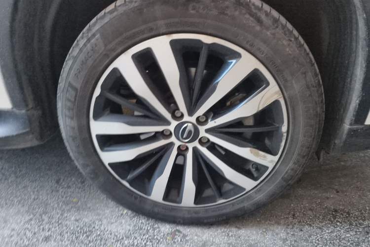 Used GAC Trumpchi GS4 New Energy 2019 1.5L PHEV Smart Enjoyment Version Right Front Wheel Hub