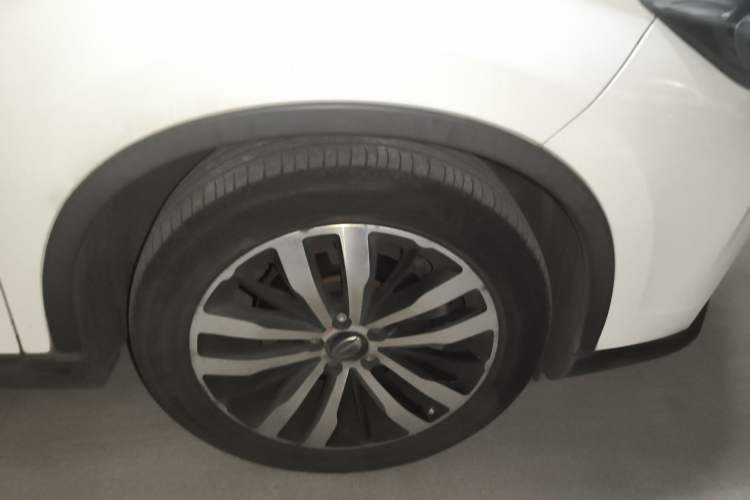 Used GAC Trumpchi GS4 New Energy 2019 1.5L PHEV Smart Enjoyment Version Right Front Wheel Hub