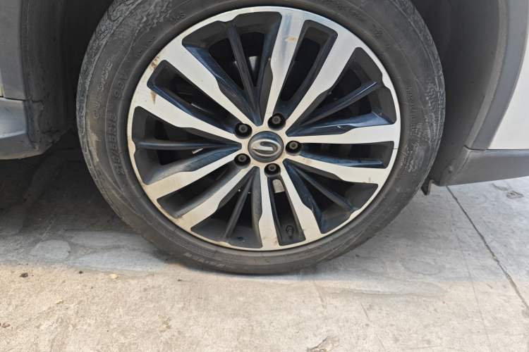 Used GAC Trumpchi GS4 New Energy 2019 1.5L PHEV Smart Enjoyment Version Right Front Wheel Hub