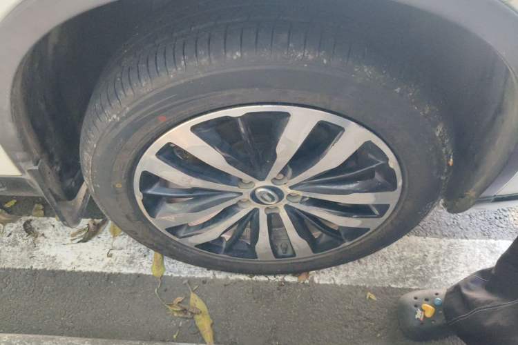 Used GAC Trumpchi GS4 New Energy 2019 1.5L PHEV Smart Enjoyment Version Right Front Wheel Hub