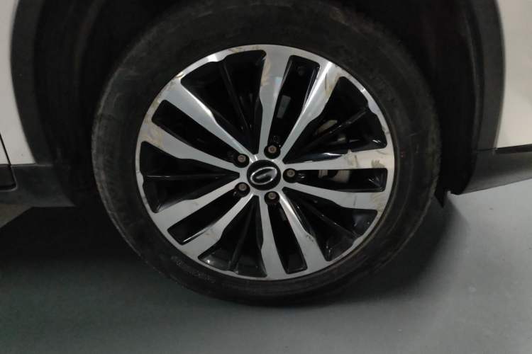 Used GAC Trumpchi GS4 New Energy 2019 1.5L PHEV Smart Enjoyment Version Right Front Wheel Hub