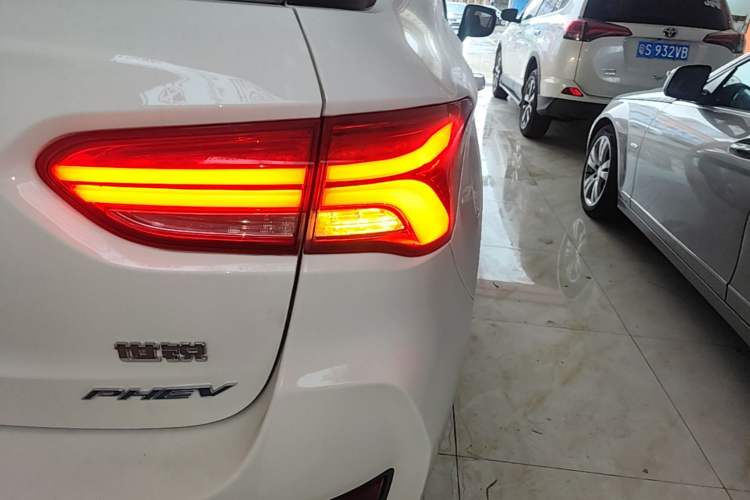 Used GAC Trumpchi GS4 New Energy 2019 1.5L PHEV Smart Enjoyment Version Right Rear Taillight