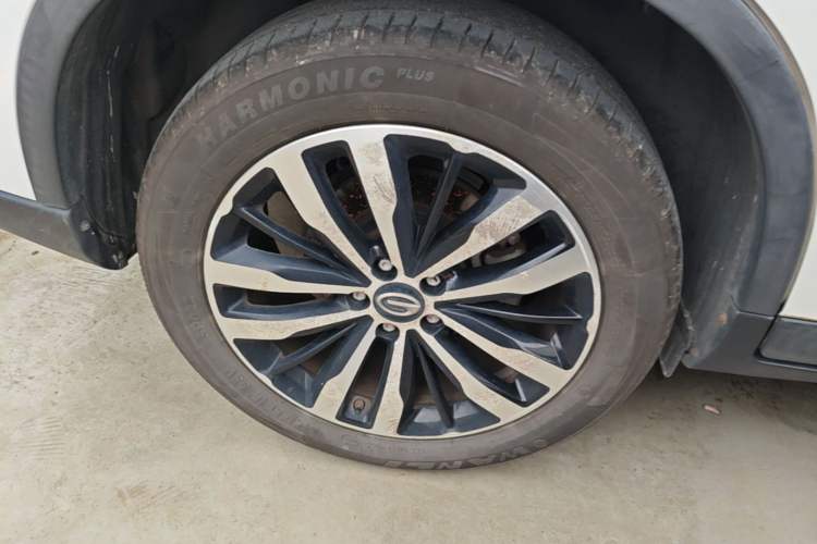 Used GAC Trumpchi GS4 New Energy 2019 1.5L PHEV Smart Enjoyment Version Right Rear Wheel Hub