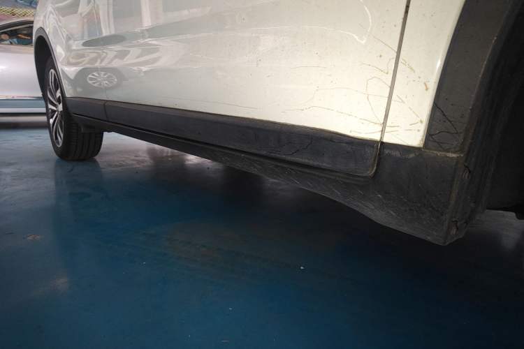 Used GAC Trumpchi GS4 New Energy 2019 1.5L PHEV Deluxe Edition Right Side Sill