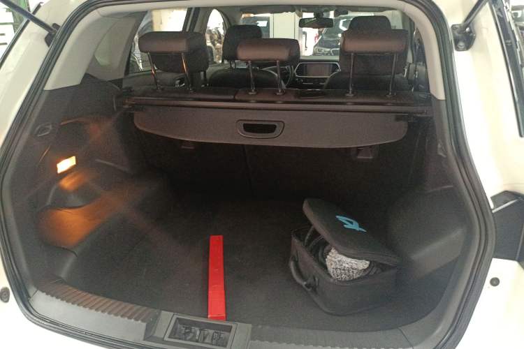 Used GAC Trumpchi GS4 New Energy 2019 1.5L PHEV Deluxe Edition Trunk