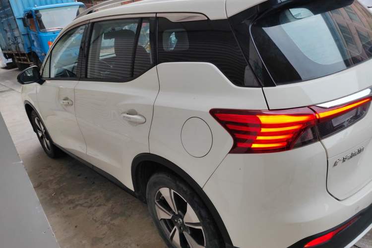 Used GAC Trumpchi GS4 New Energy 2020 1.5T PHEV Smart Enjoyment Version Exterior 3