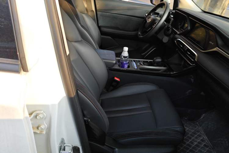 Used GAC Trumpchi GS4 New Energy 2020 1.5T PHEV Smart Enjoyment Version Right Front Seat
