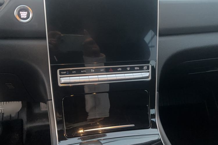 Used GAC Trumpchi GS4 PLUS 2021 270T Automatic Galaxy Edition Audio And AC Panel