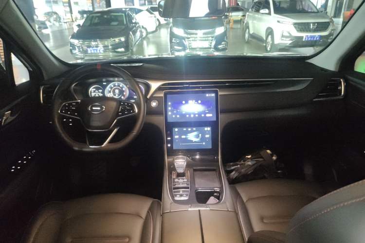 Used GAC Trumpchi GS4 PLUS 2022 270T Automatic Star Edition Center Console