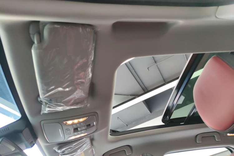 Used GAC Trumpchi GS4 PLUS 2021 270T Automatic Galaxy Edition Headliner