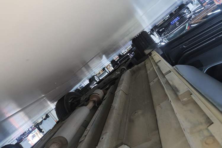 Used GAC Trumpchi GS4 PLUS 2022 270T Automatic Star Edition Left Side Sill