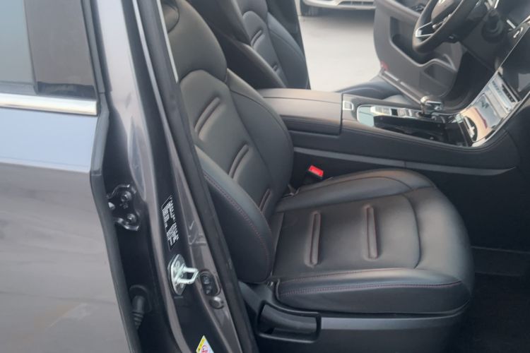 Used GAC Trumpchi GS4 PLUS 2021 270T Automatic Galaxy Edition Right Front Seat