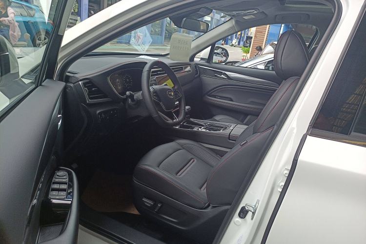 Used GAC Trumpchi GS4 PLUS 2023 390T Automatic Galaxy Edition Driver Seat