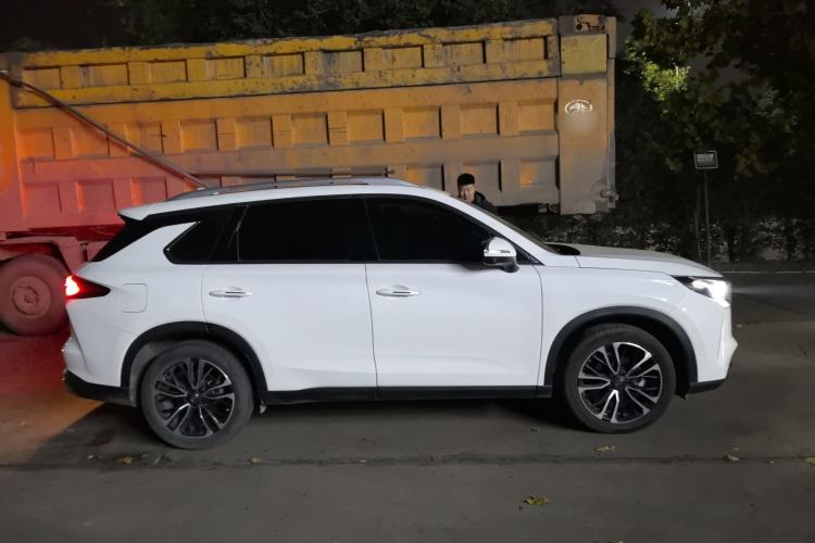 Used GAC Trumpchi GS4 PLUS 2022 270T Automatic Star Edition Exterior 5