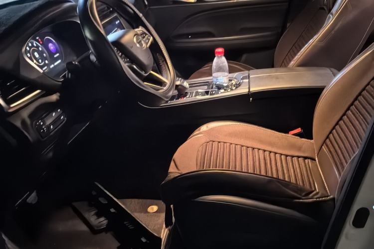 Used GAC Trumpchi GS4 PLUS 2022 270T Automatic Star Edition Interior 3