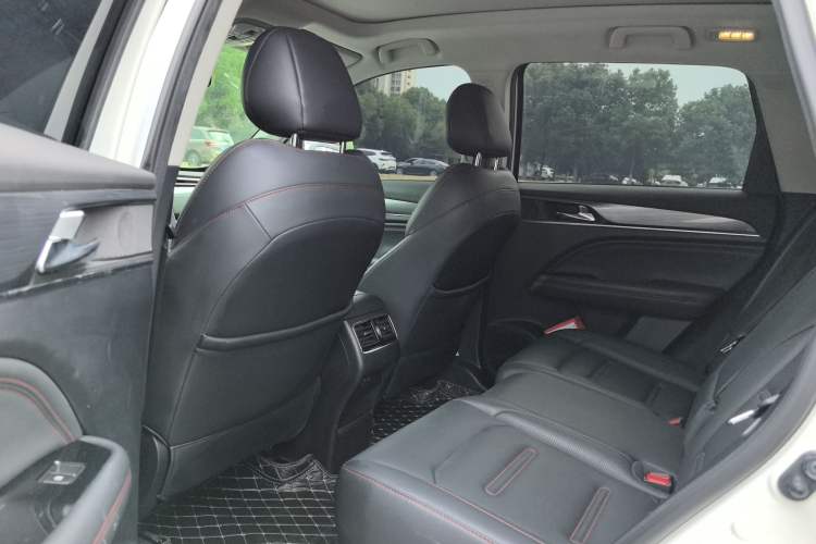 Used GAC Trumpchi GS4 PLUS 2022 270T Automatic Star Edition Interior 4