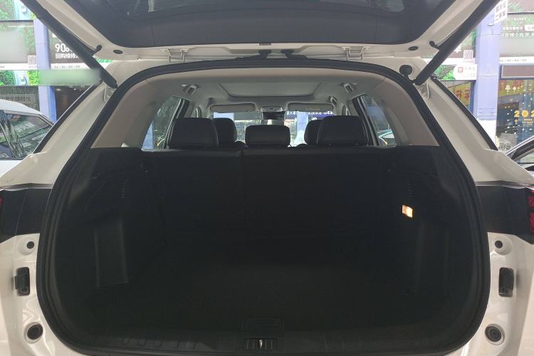 Used GAC Trumpchi GS4 PLUS 2023 390T Automatic Galaxy Edition Trunk