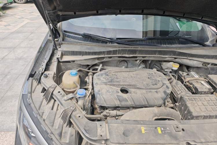 Used GAC Trumpchi GS4 PLUS 2021 270T Automatic Galaxy Edition Engine Bay Right