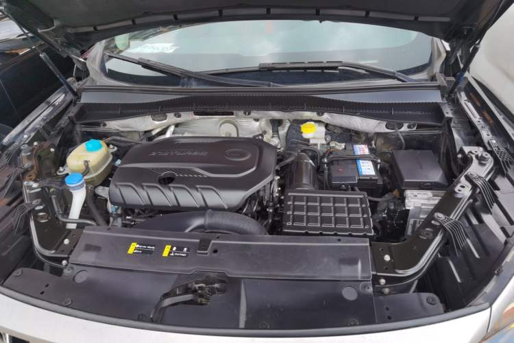 Used GAC Trumpchi GS4 PLUS 2021 270T Automatic Star Edition Engine Bay