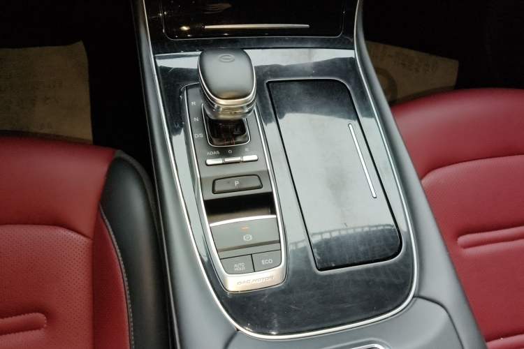 Used GAC Trumpchi GS4 PLUS 2021 390T Automatic Nebula Edition Gear Lever