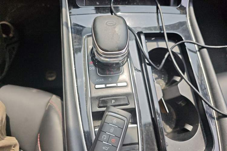 Used GAC Trumpchi GS4 PLUS 2021 270T Automatic Galaxy Edition Gear Lever