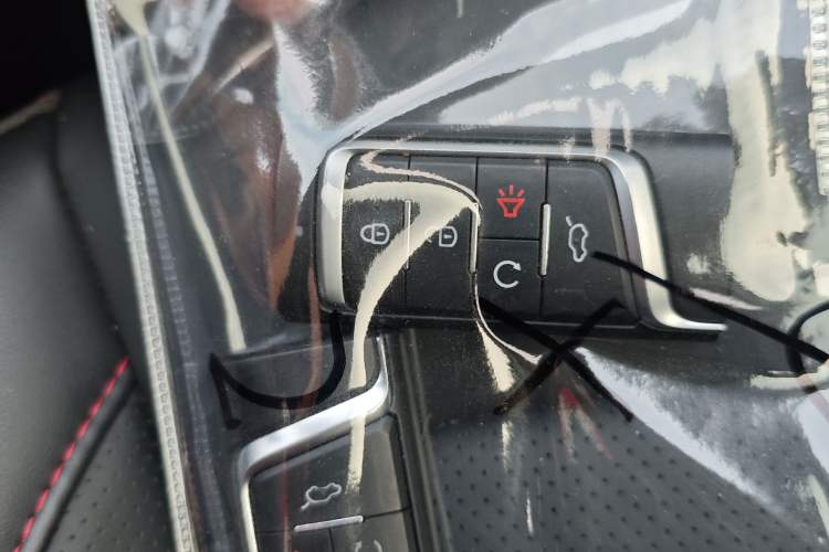 Used GAC Trumpchi GS4 PLUS 2021 270T Automatic Star Edition Interior 1