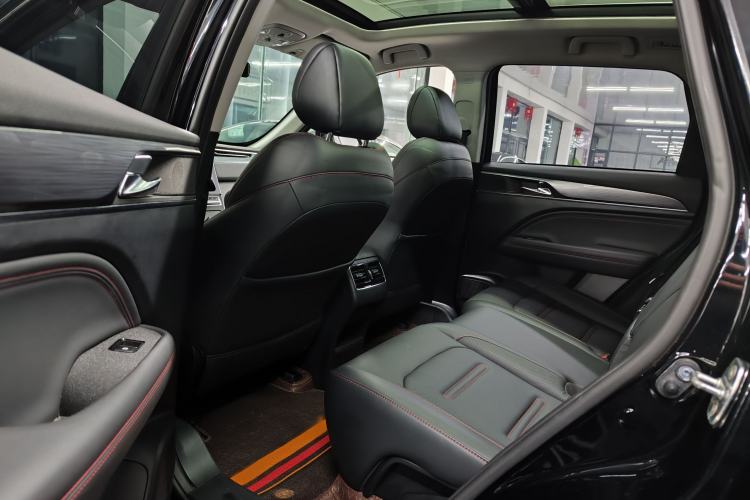 Used GAC Trumpchi GS4 PLUS 2021 270T Automatic Starry Edition Interior 3