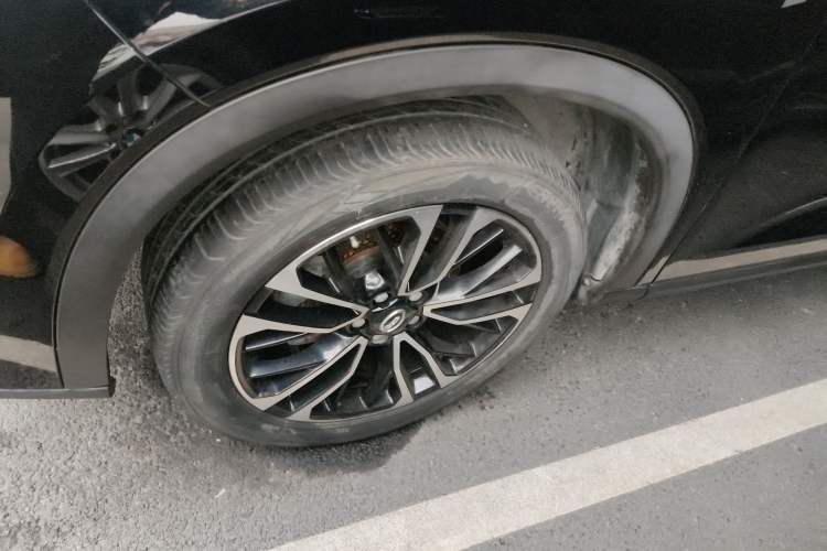 Used GAC Trumpchi GS4 PLUS 2021 390T Automatic Nebula Edition Left Front Wheel Hub