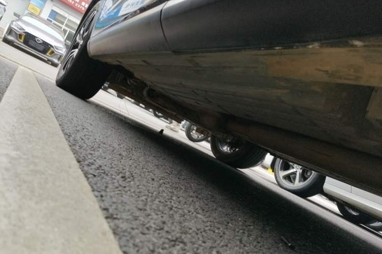 Used GAC Trumpchi GS4 PLUS 2021 390T Automatic Nebula Edition Left Side Sill
