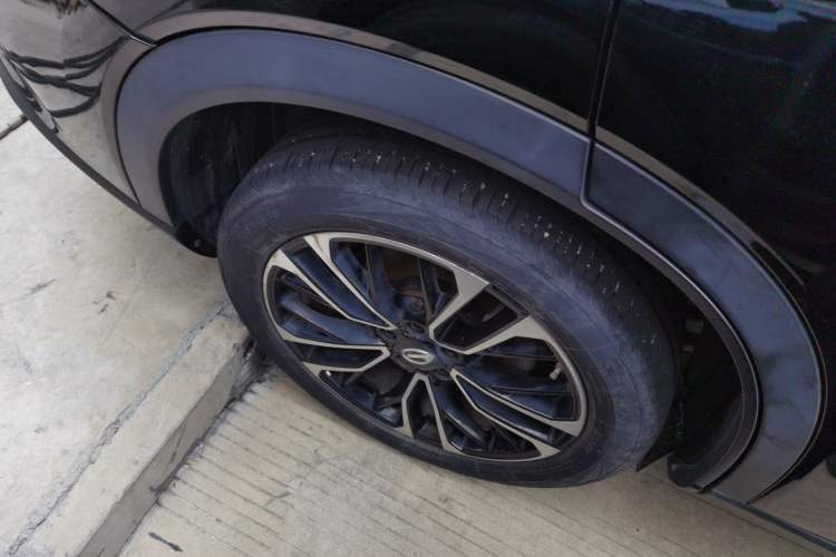 Used GAC Trumpchi GS4 PLUS 2021 270T Automatic Star Edition Right Rear Wheel Hub