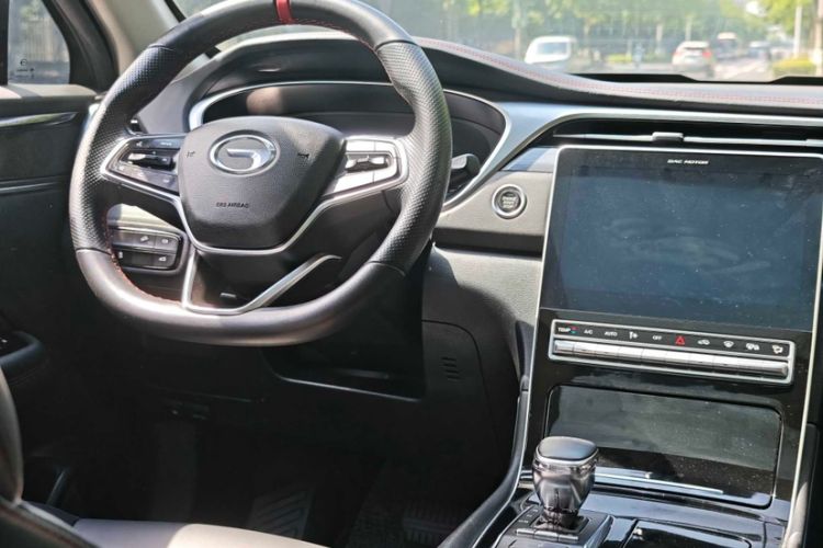 Used GAC Trumpchi GS4 PLUS 2021 270T Automatic Star Edition Steering Wheel