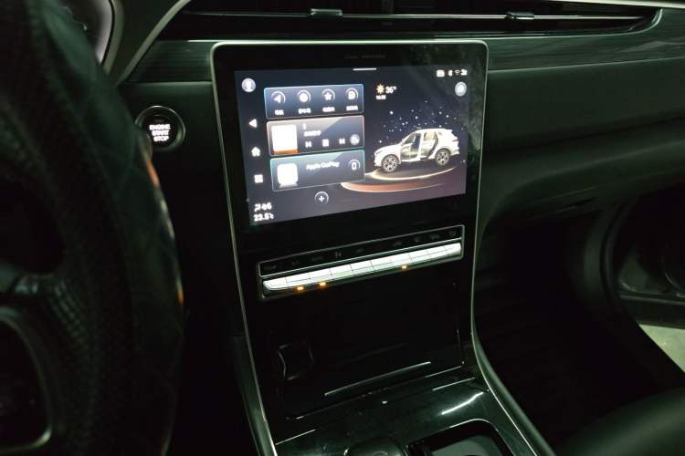 Used GAC Trumpchi GS4 PLUS 2021 270T Automatic Galaxy Edition Audio And AC Panel