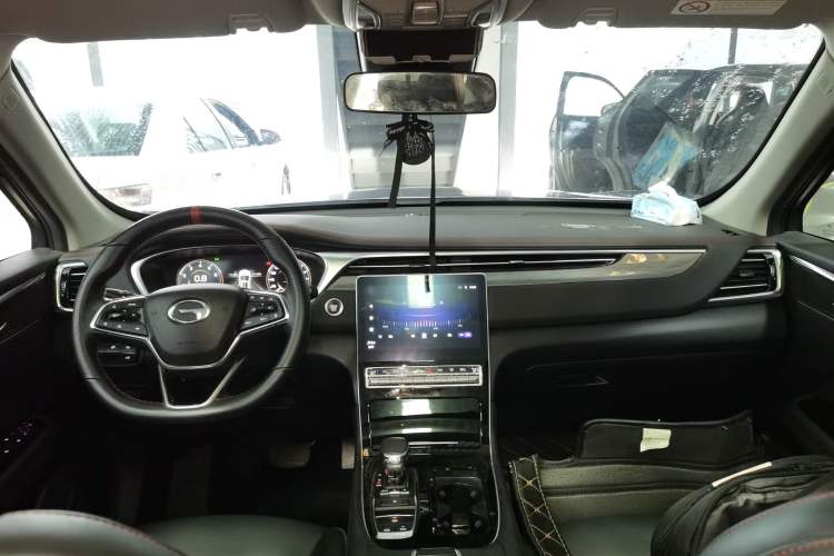 Used GAC Trumpchi GS4 PLUS 2021 270T Automatic Star Edition Center Console