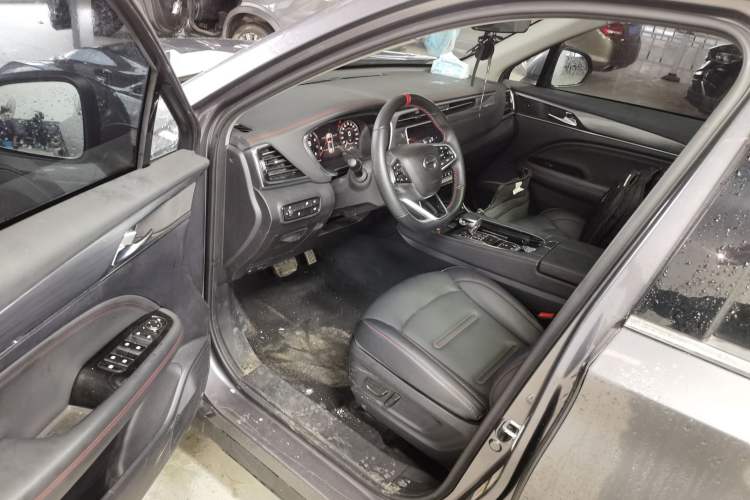 Used GAC Trumpchi GS4 PLUS 2021 270T Automatic Star Edition Driver Seat