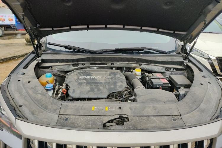Used GAC Trumpchi GS4 PLUS 2021 390T Automatic Nebula Edition Engine Bay