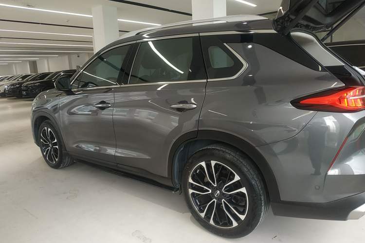 Used GAC Trumpchi GS4 PLUS 2021 390T Automatic Starry Edition Exterior 3