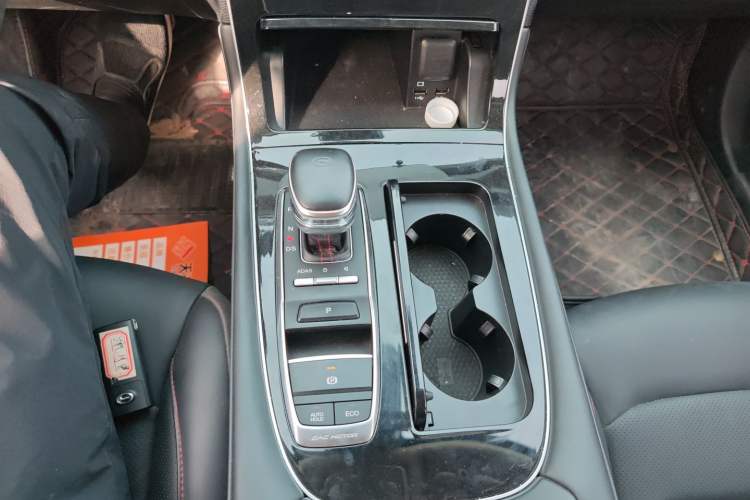 Used GAC Trumpchi GS4 PLUS 2021 270T Automatic Galaxy Edition Gear Lever