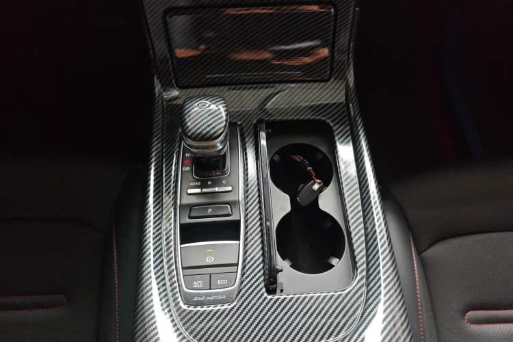 Used GAC Trumpchi GS4 PLUS 2021 390T Automatic Nebula Edition Gear Lever