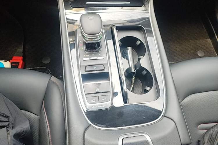 Used GAC Trumpchi GS4 PLUS 2021 270T Automatic Star Edition Gear Lever