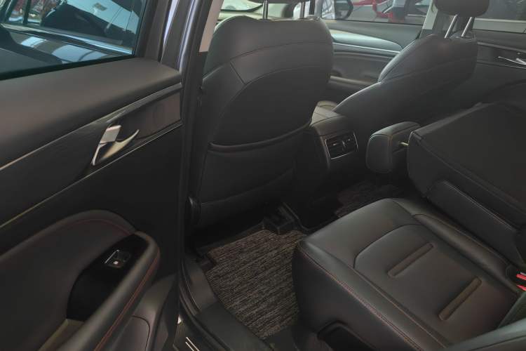 Used GAC Trumpchi GS4 PLUS 2021 390T Automatic Nebula Edition Interior 2