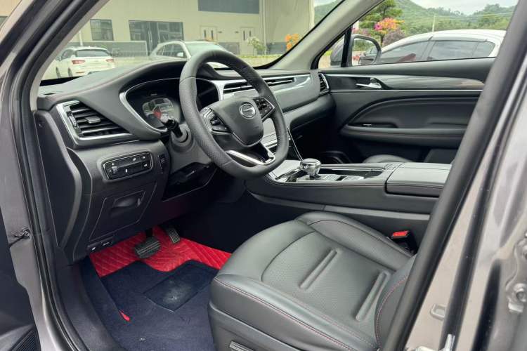 Used GAC Trumpchi GS4 PLUS 2021 270T Automatic Star Edition Interior 2