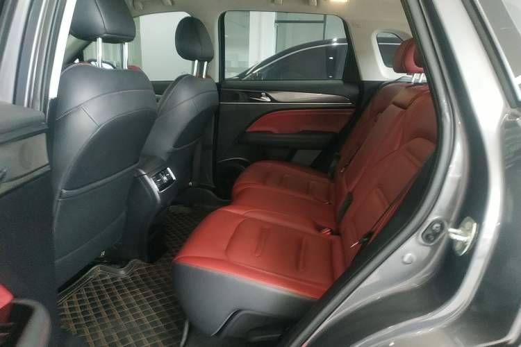 Used GAC Trumpchi GS4 PLUS 2021 390T Automatic Starry Edition Interior 4