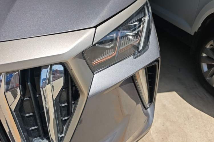 Used GAC Trumpchi GS4 PLUS 2021 390T Automatic Nebula Edition Left Front Headlight