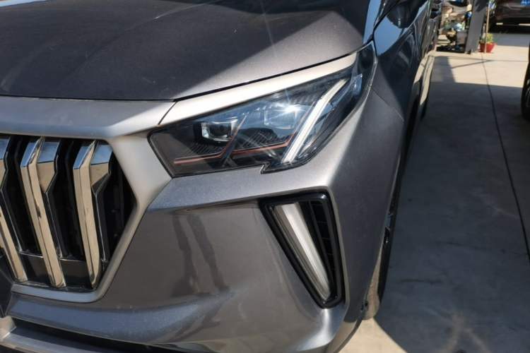 Used GAC Trumpchi GS4 PLUS 2021 270T Automatic Galaxy Edition Left Front Headlight